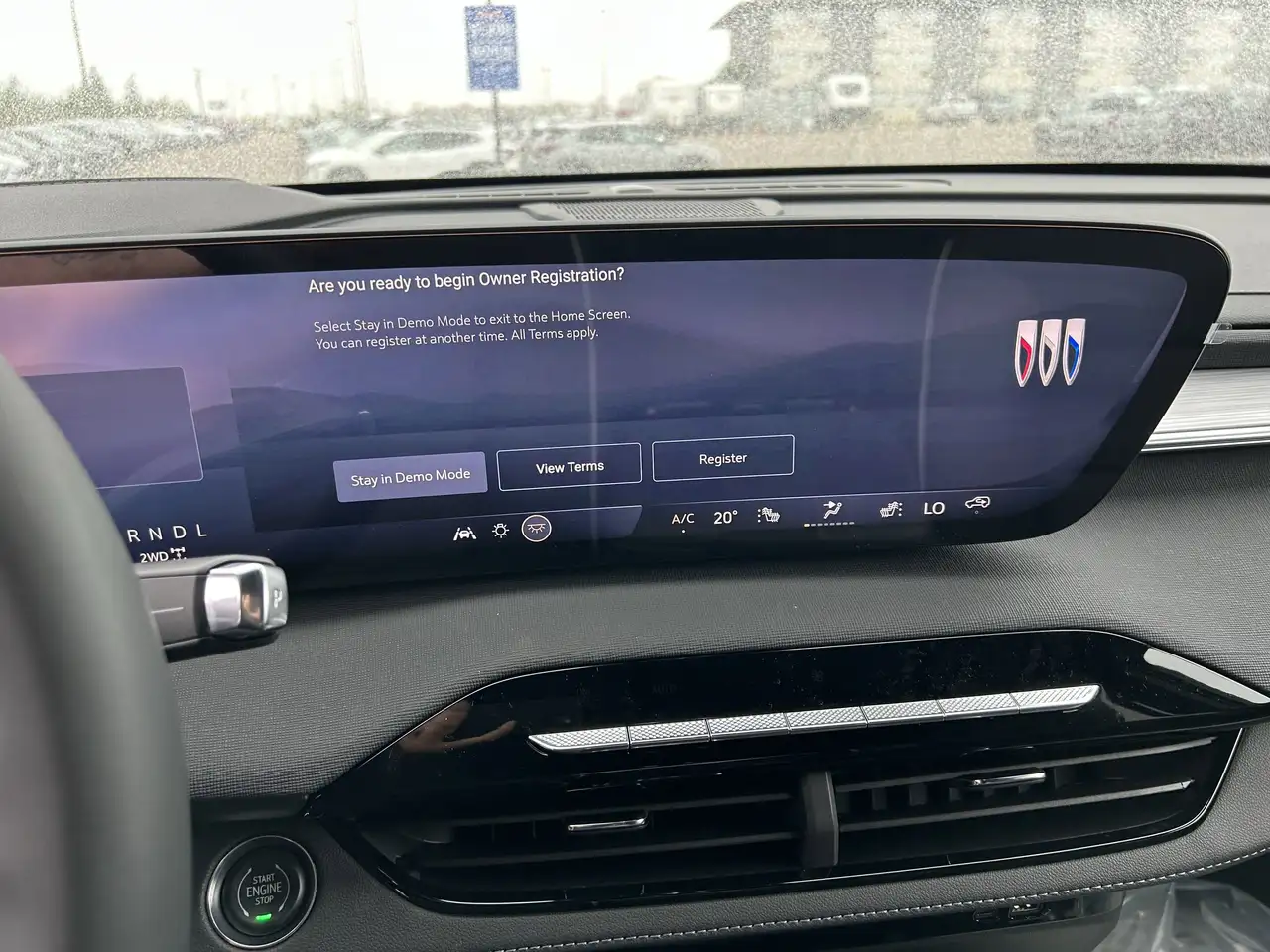 Buick Enclave снимка Buick Enclave