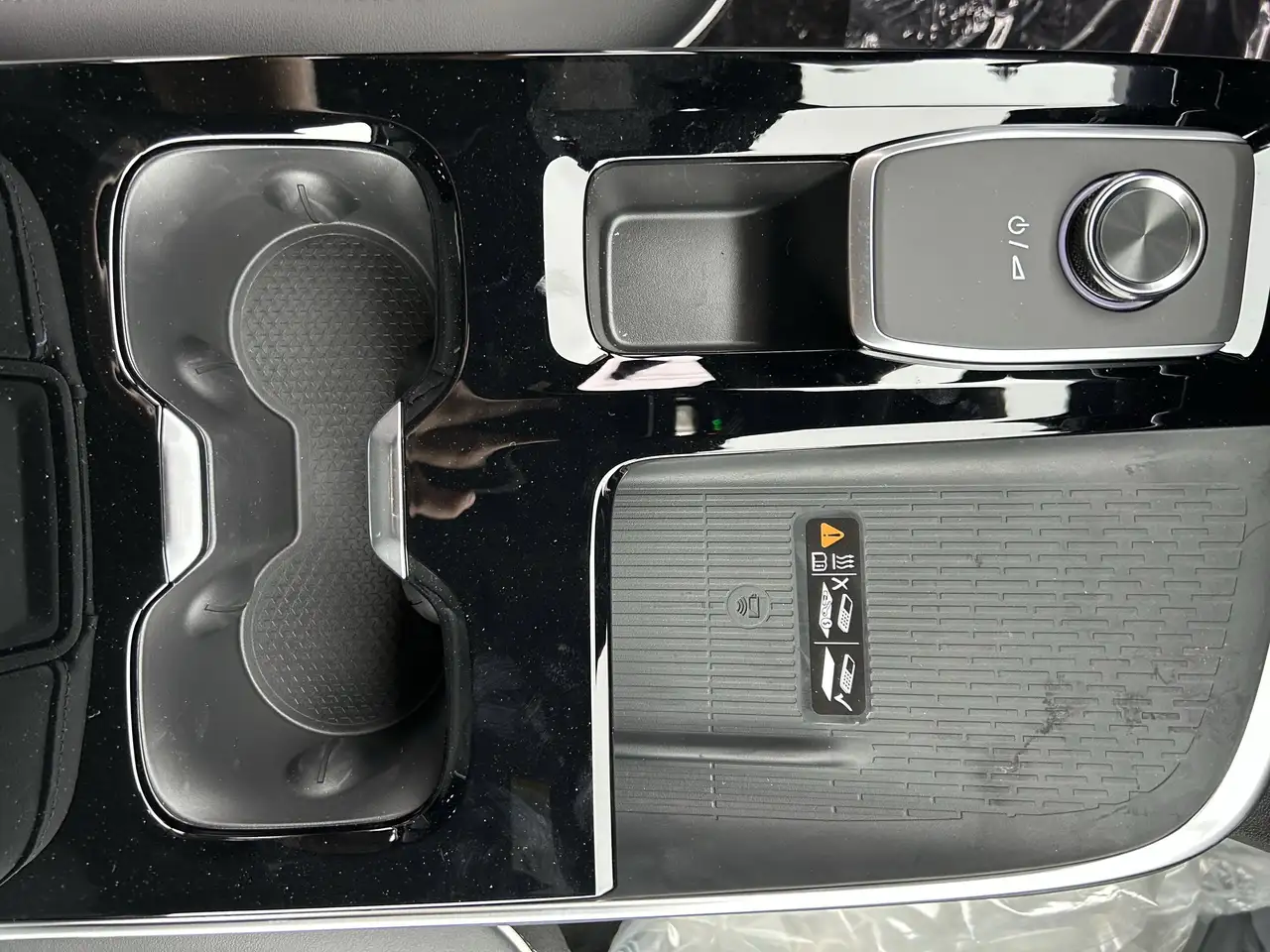 Buick Enclave снимка Buick Enclave