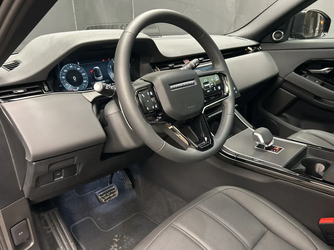 Land Rover Range Rover Evoque снимка Land Rover Range Rover Evoque