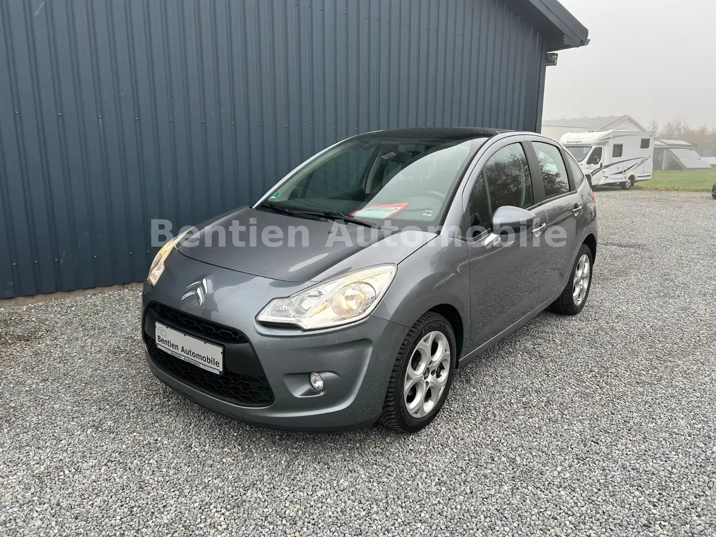 Citroen C3 Tendance Grau - 2