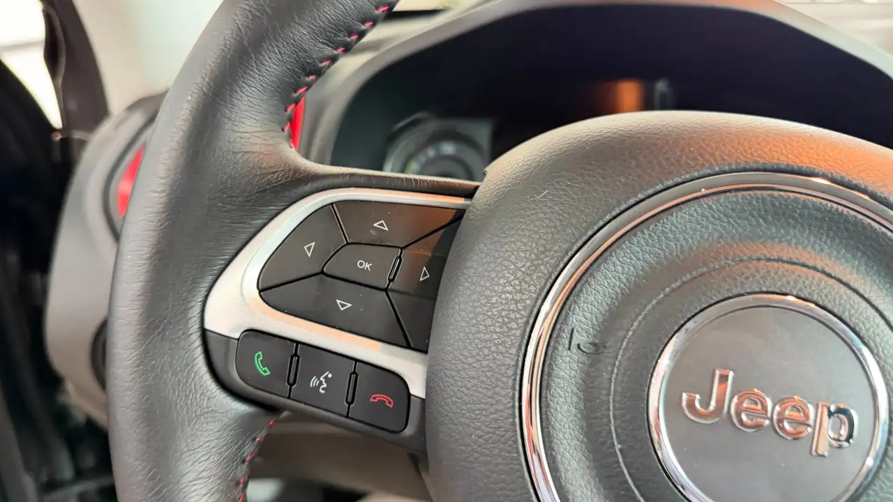 Jeep Renegade Trailhawk Plug-In-Hybrid 4xe, миниатюра 16