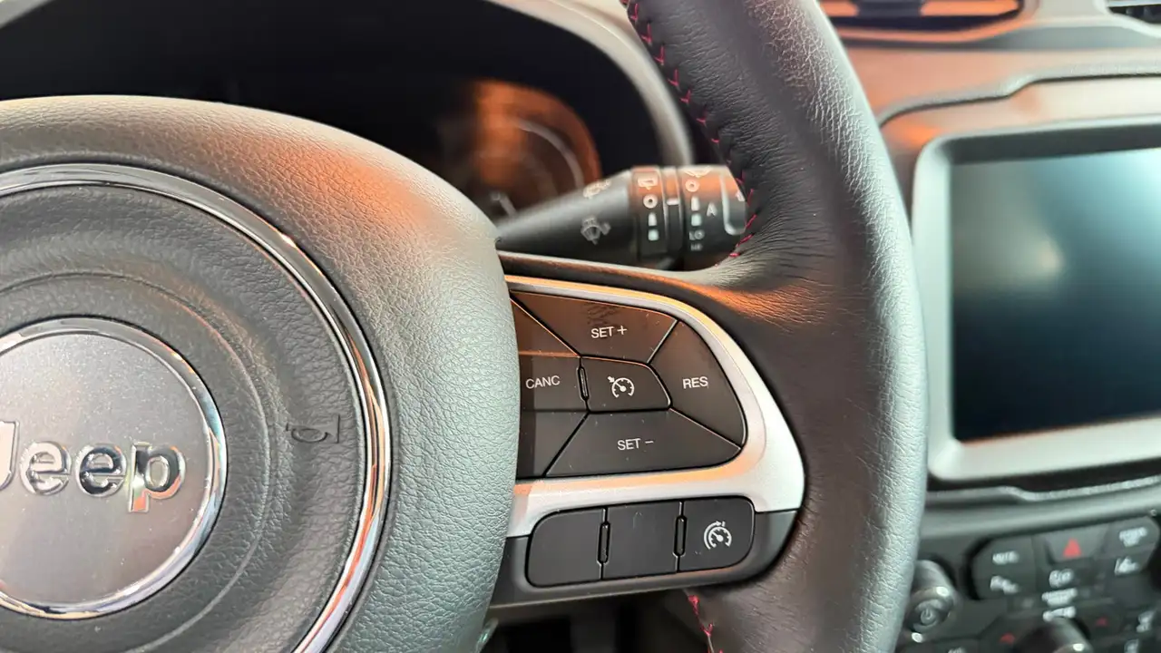 Jeep Renegade Trailhawk Plug-In-Hybrid 4xe, миниатюра 17