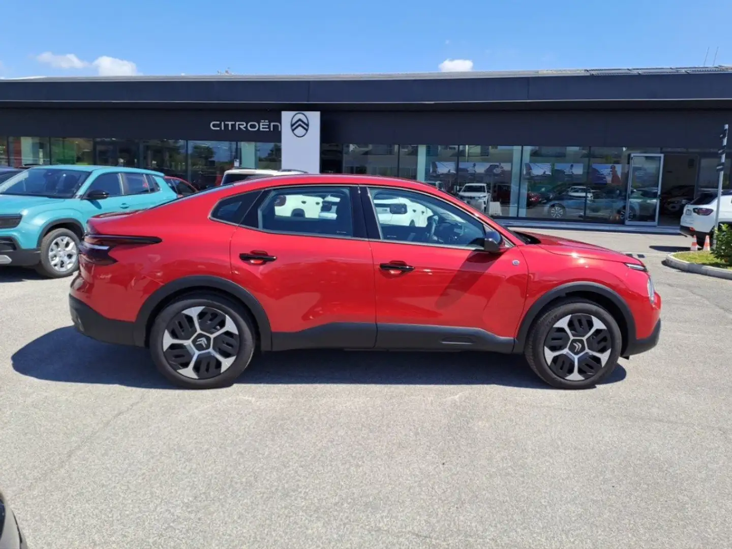 Citroen C4 X 100kW E You 50kWh Rosso - 2