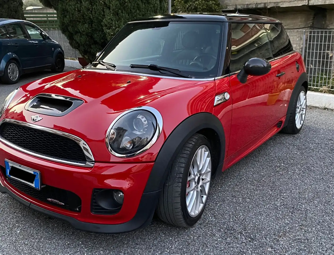 MINI John Cooper Works Red - 2