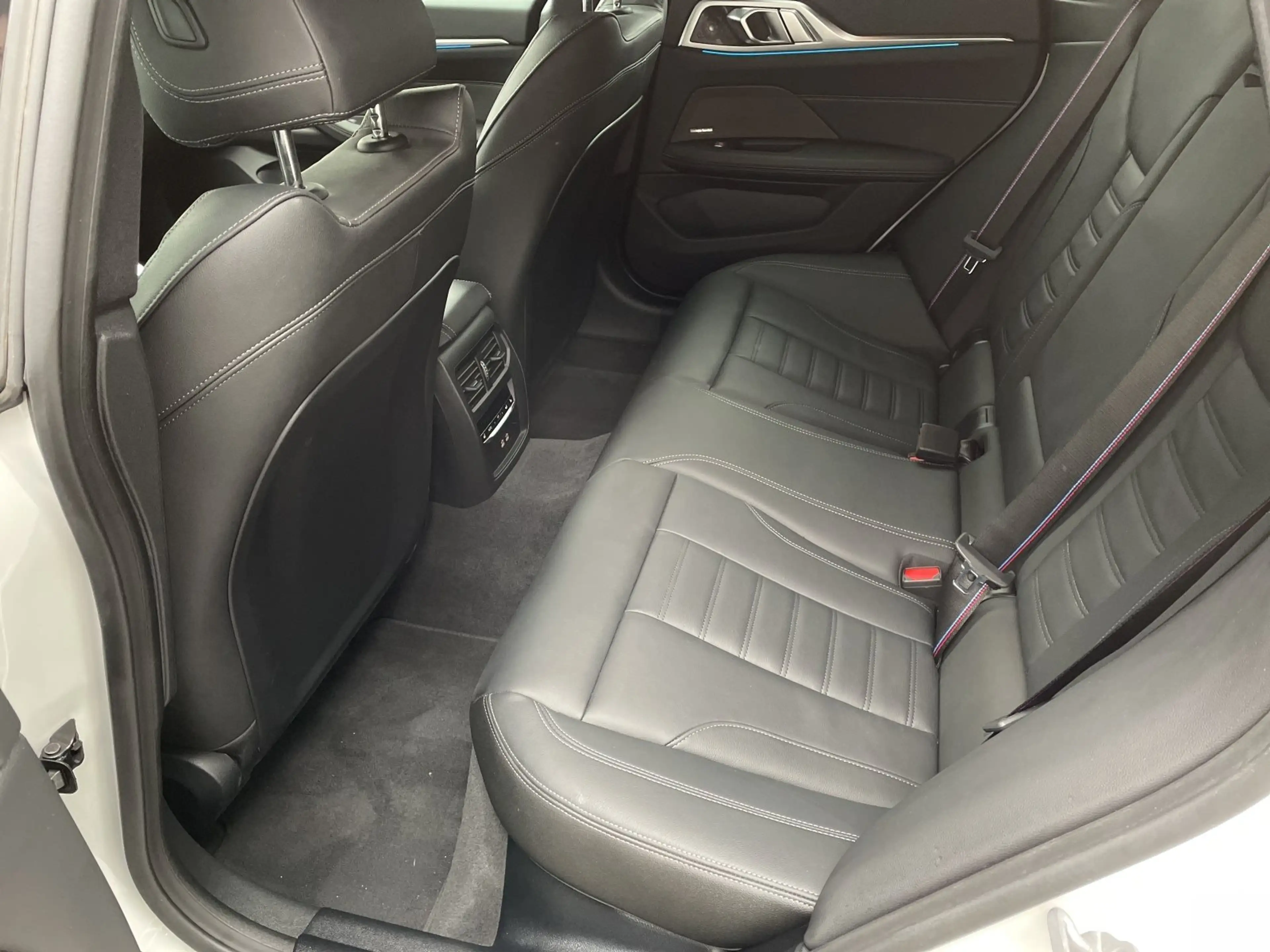 BMW 440 M440i xDrive Gran Coupé M Sportpaket Pro-Adaptives — photo 11