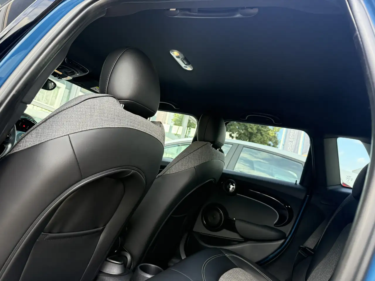 MINI Cooper 5-Deurs 1.5 Apple/Navi, миниатюра 22