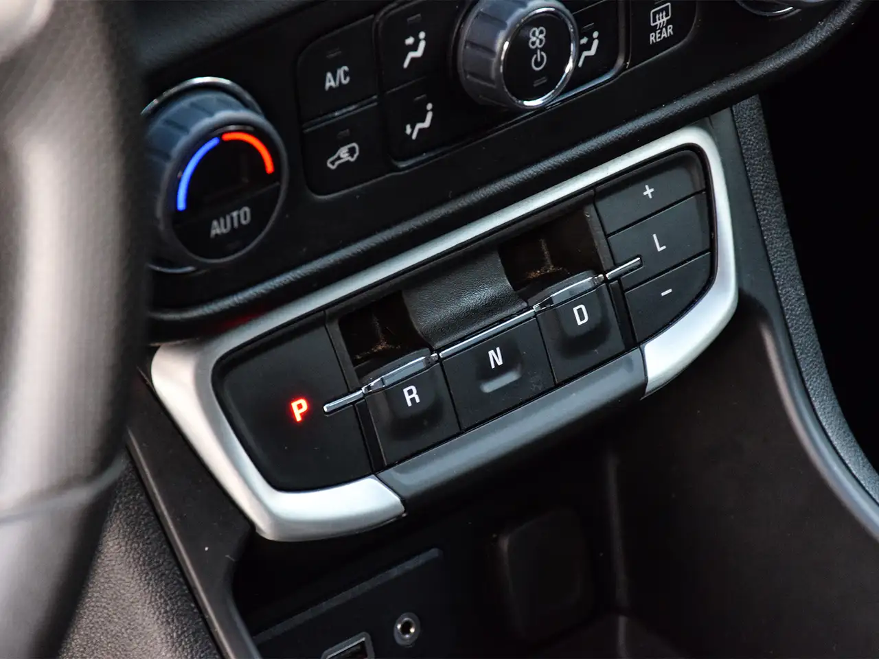 GMC Terrain снимка GMC Terrain