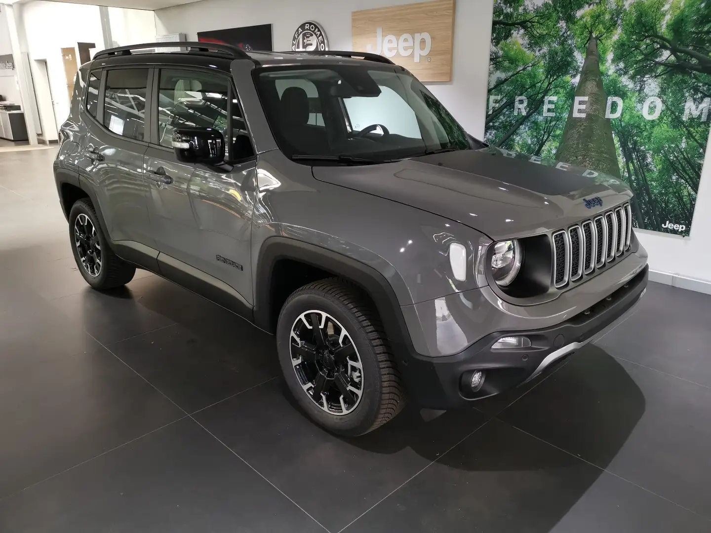 Jeep Renegade PHEV 4xe High Upland NAVI LED-LICHT Grau - 2