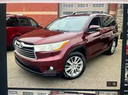 Toyota Highlander снимка Toyota Highlander