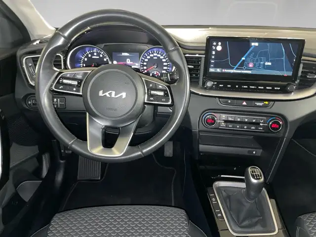 Kia Ceed view 6