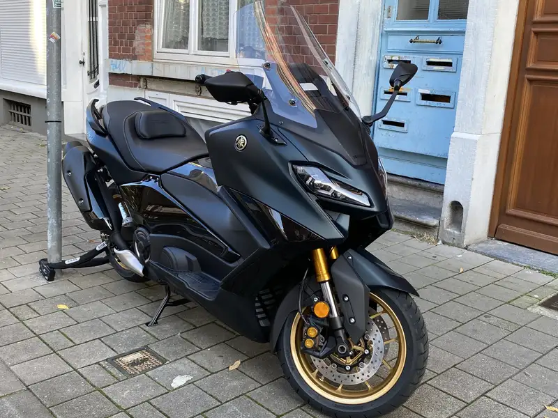 Yamaha TMAX 560 - foto 8