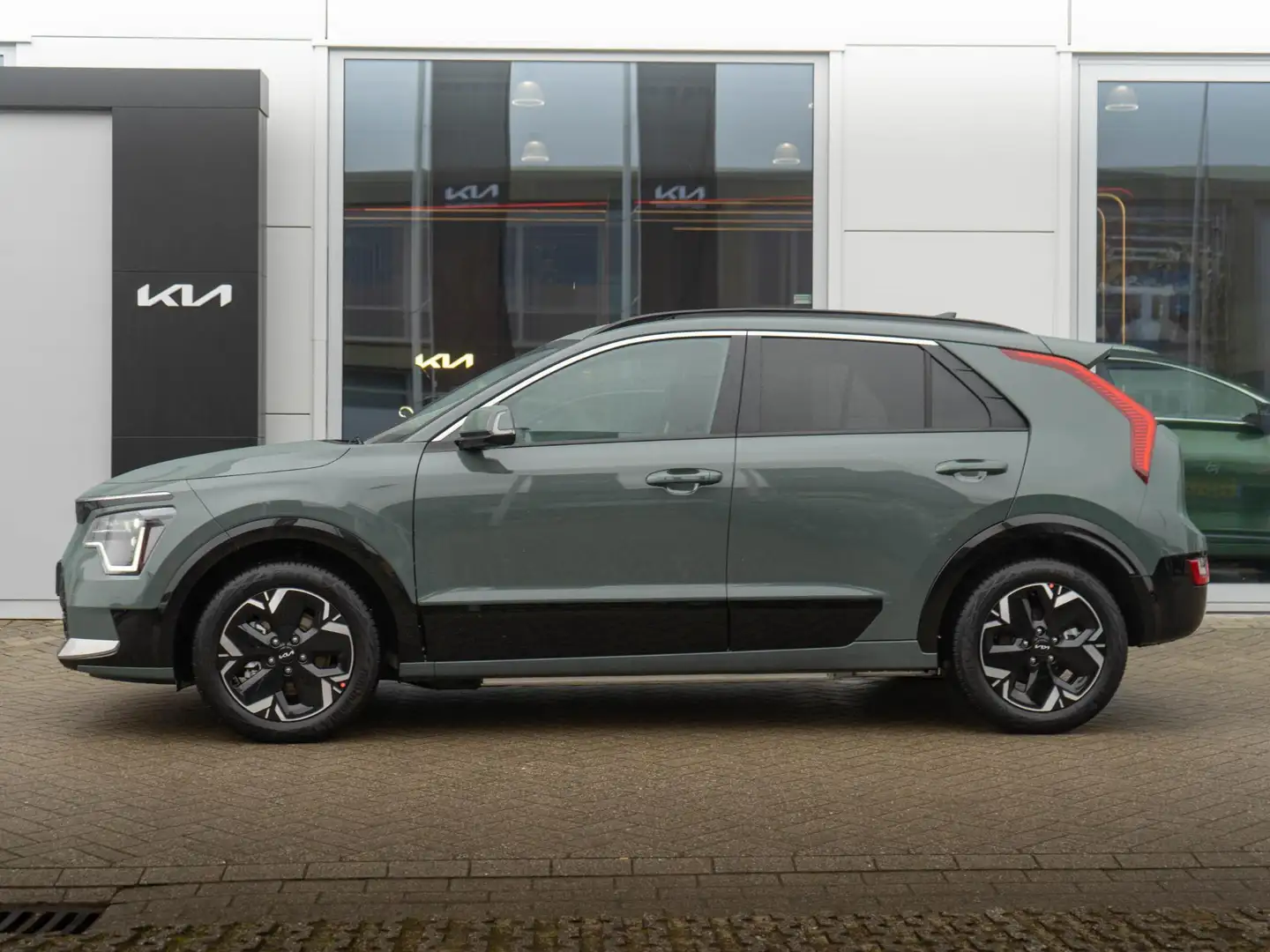 Kia e-Niro EV Light Advanced 64.8 kWh | OP VOORRAAD | SNEL LE Groen - 2