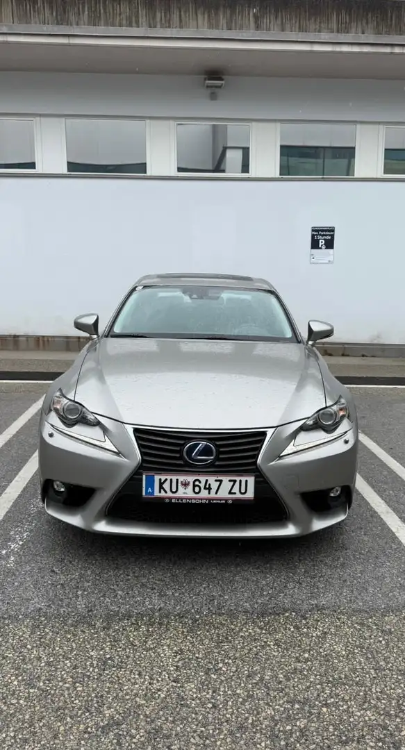 Lexus IS 300 300h Aut. - 1