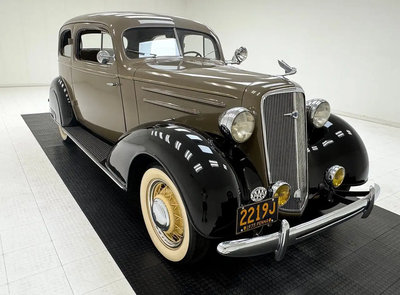 Chevrolet Deluxe 2 Door Town Sedan, foto 7