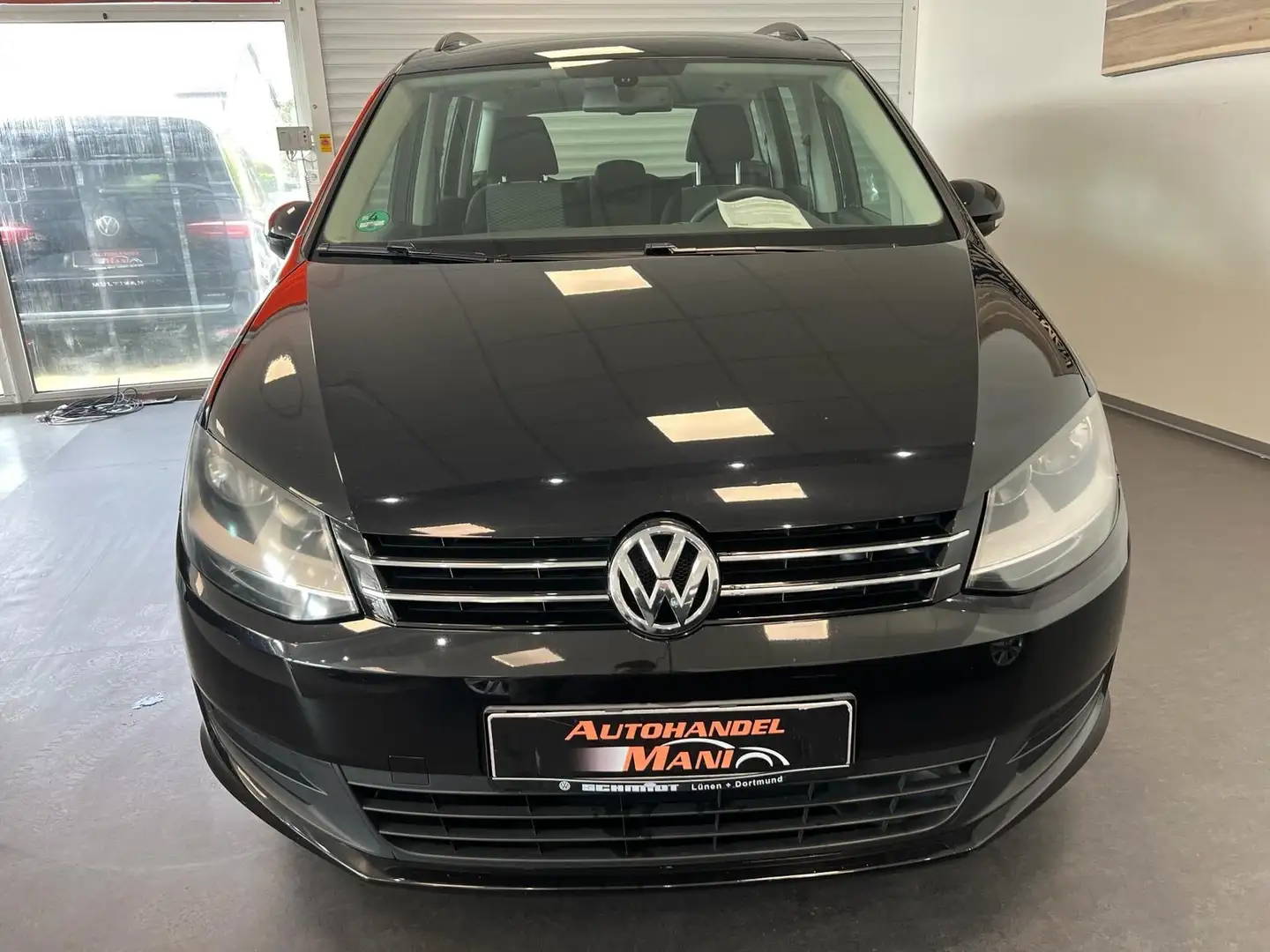Volkswagen Sharan BMT/Alu/CD/Klima/Tempomat/Navi/Alu Zwart - 2