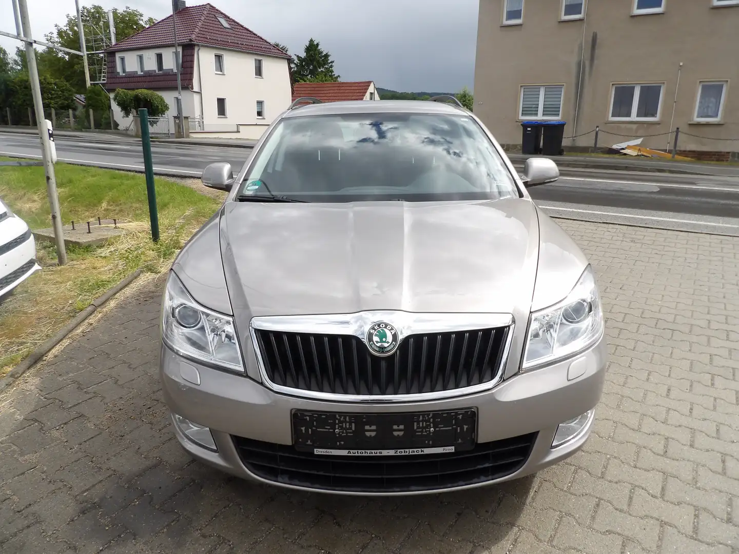 Skoda Octavia Family, Klimaautomatik, HU-AU NEU Brąz - 2