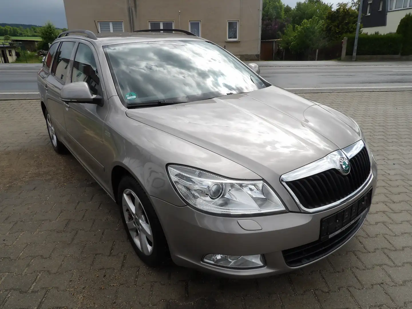 Skoda Octavia Family, Klimaautomatik, HU-AU NEU Brąz - 1
