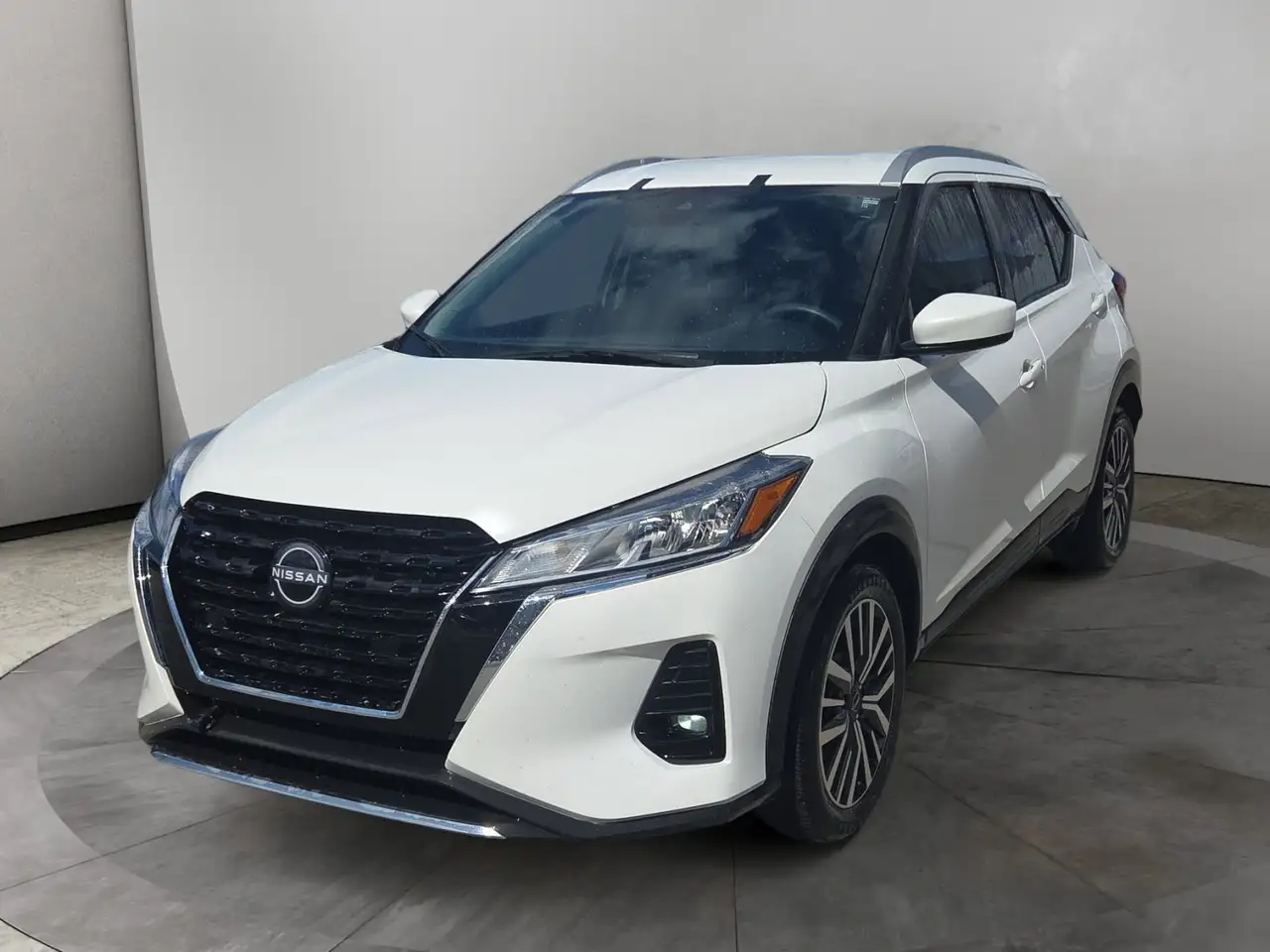 2023 Nissan Kicks