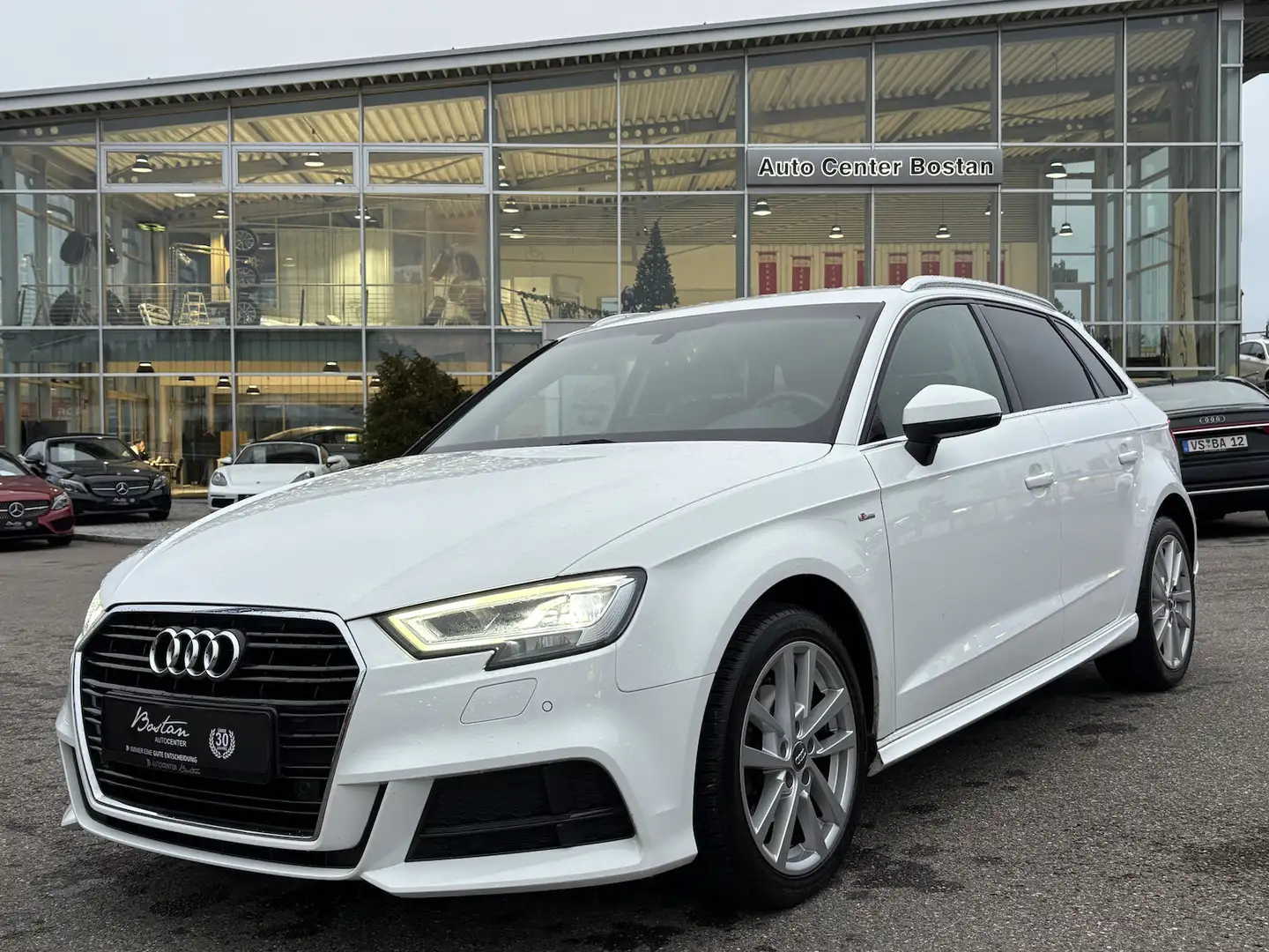 Audi A3 Sportback 30 TFSI S-LINE/NAVI/S-TRONIC/SHZ Blanc - 2