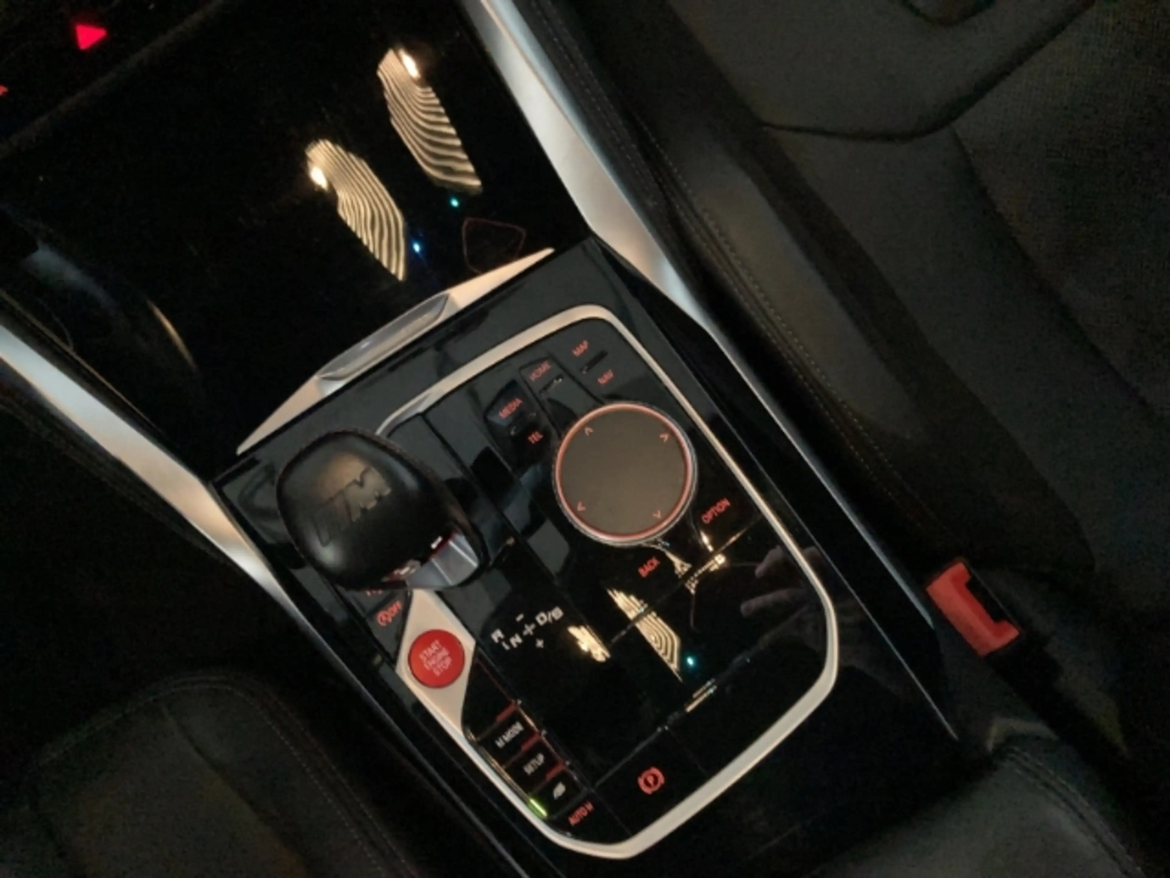 BMW M3 Competition MxDrive Sportpaket AD Navi Leder Digit — photo 11