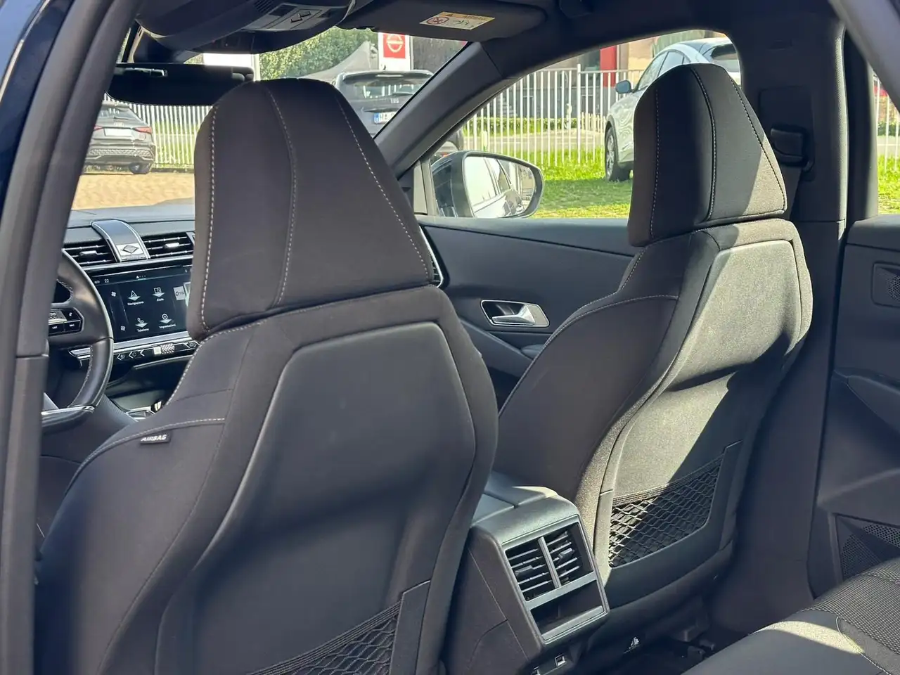 DS Automobiles DS 7 Crossback 2023 — фото 10