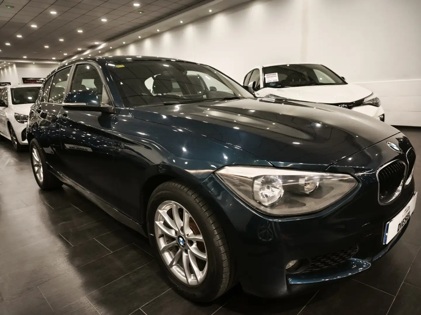 BMW 116 116d Efficient Dynamics Edition Azul - 2