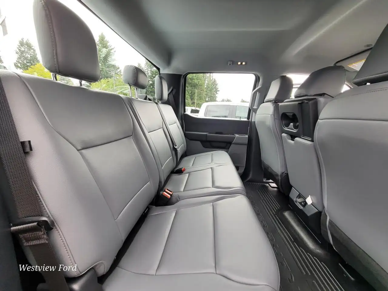 Ford F 350 photo Ford F 350