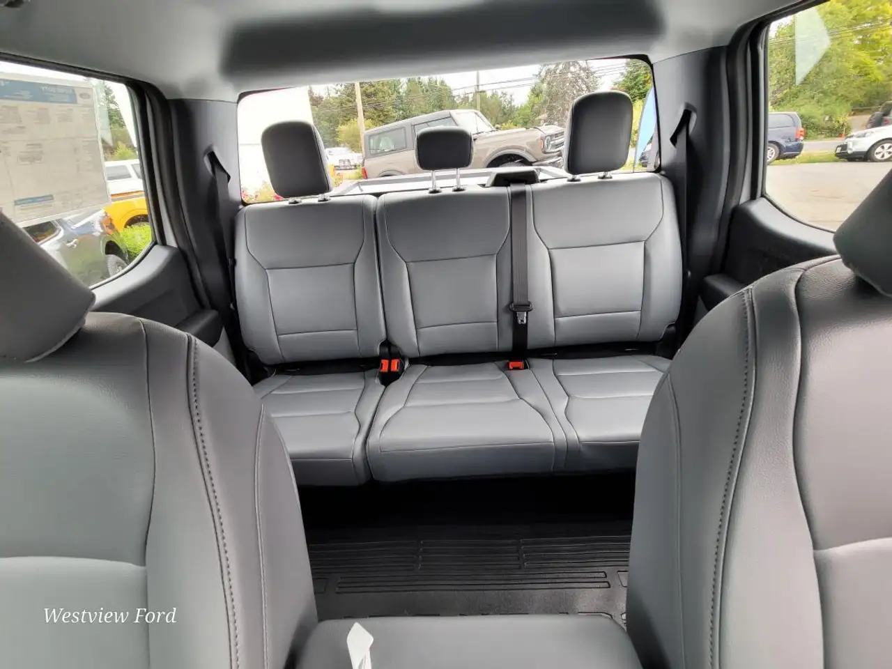 Ford F 350 photo Ford F 350