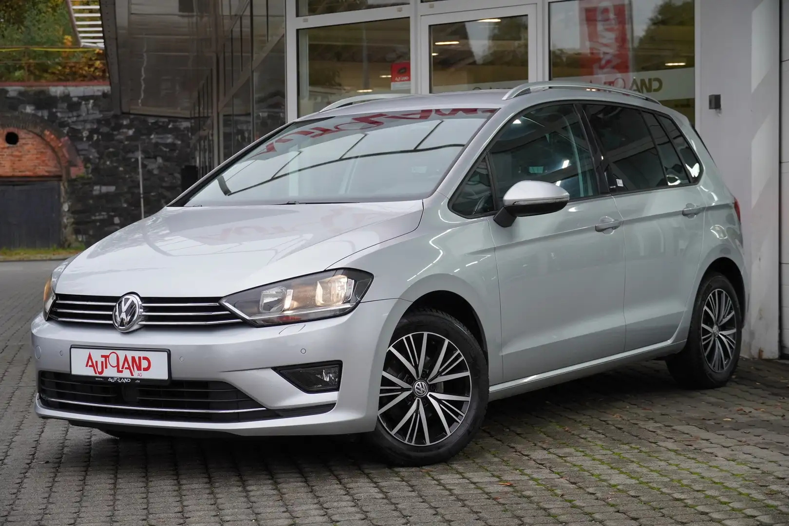 Volkswagen Golf Sportsvan 1.2 Allstar Klimaaut. Sitzheizung Silber - 2