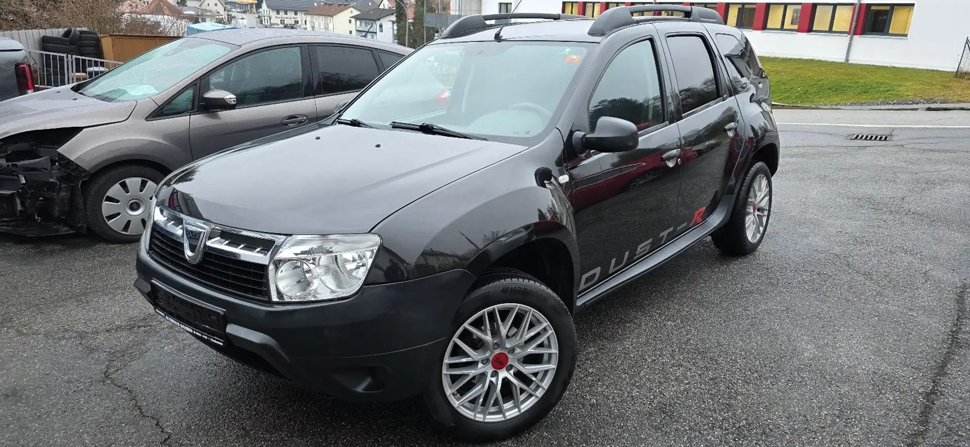 Dacia Duster Klima, gepflegt, Garantie!!! - 1