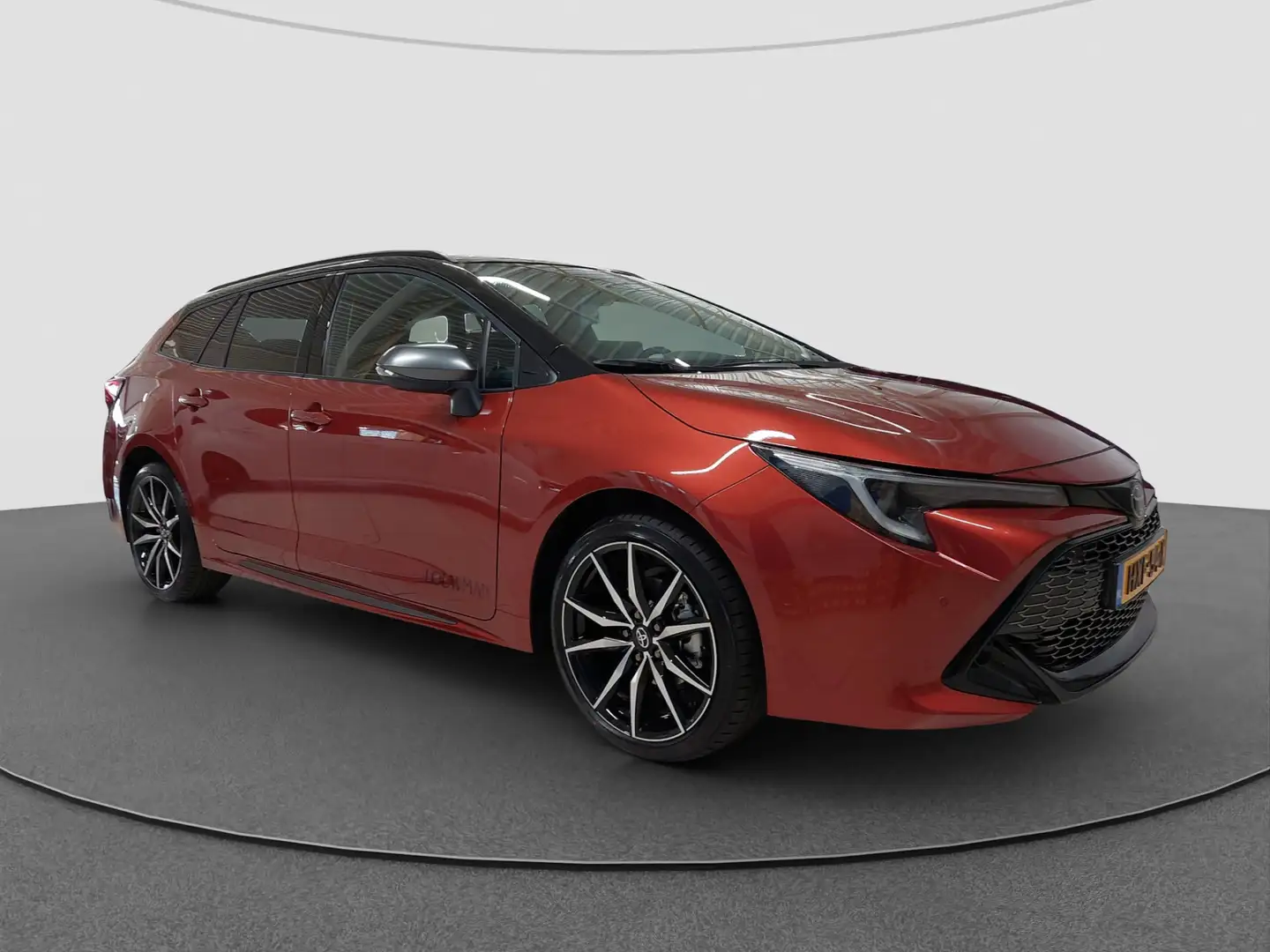 Toyota Corolla Touring Sports Hybrid 140 GR Sport | Apple CarPlay Orange - 2
