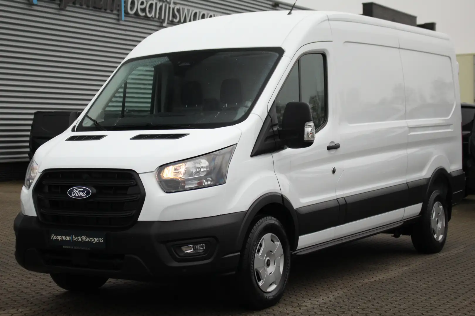 Ford Transit 350 2.0TDCI 165pk Automaat L3H2 Trend | Nieuwste m Wit - 2