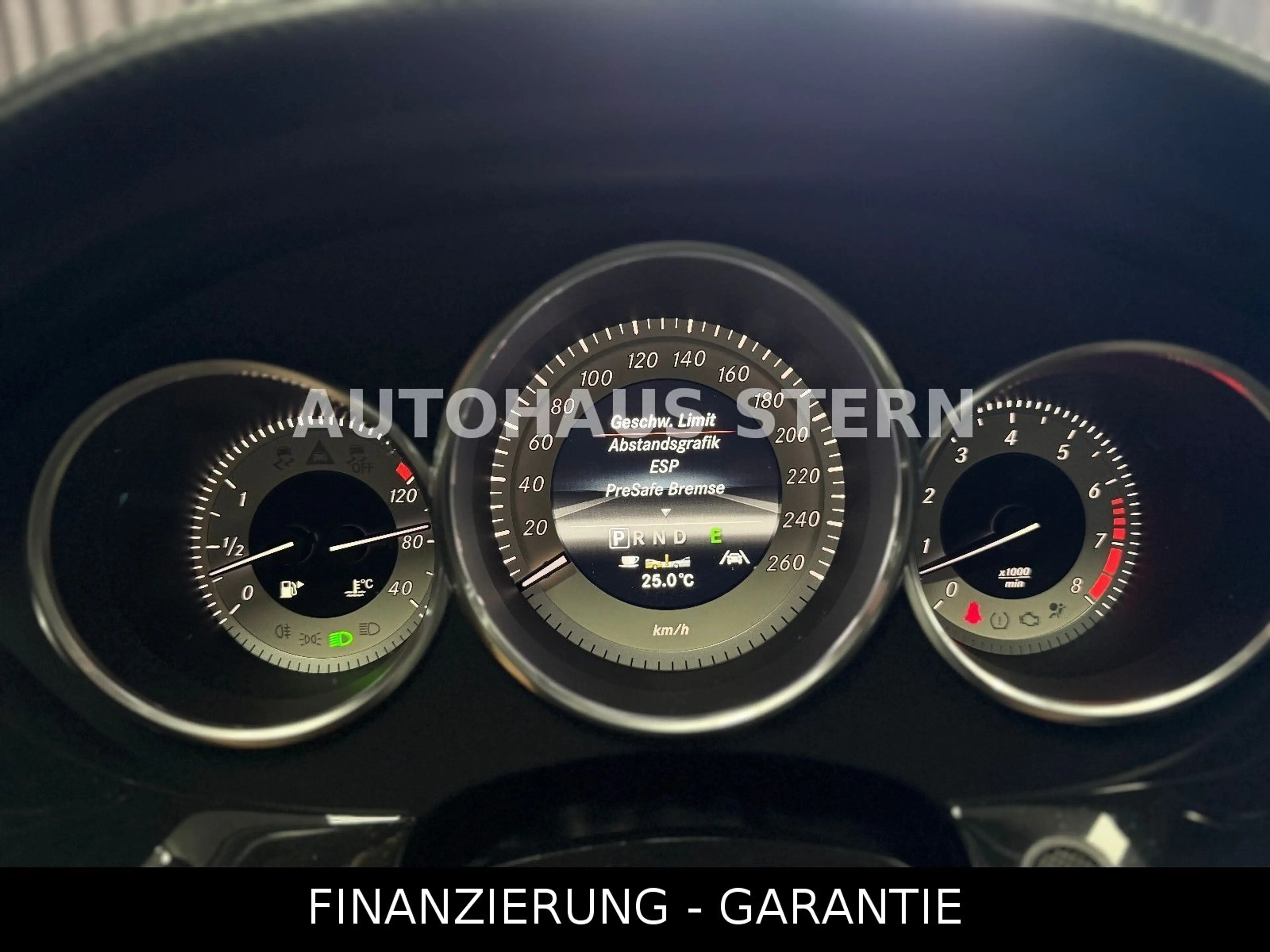 Mercedes-Benz CLS 350 TOP AUSSTATTUNG Servicegepflegt bei MB — photo 27