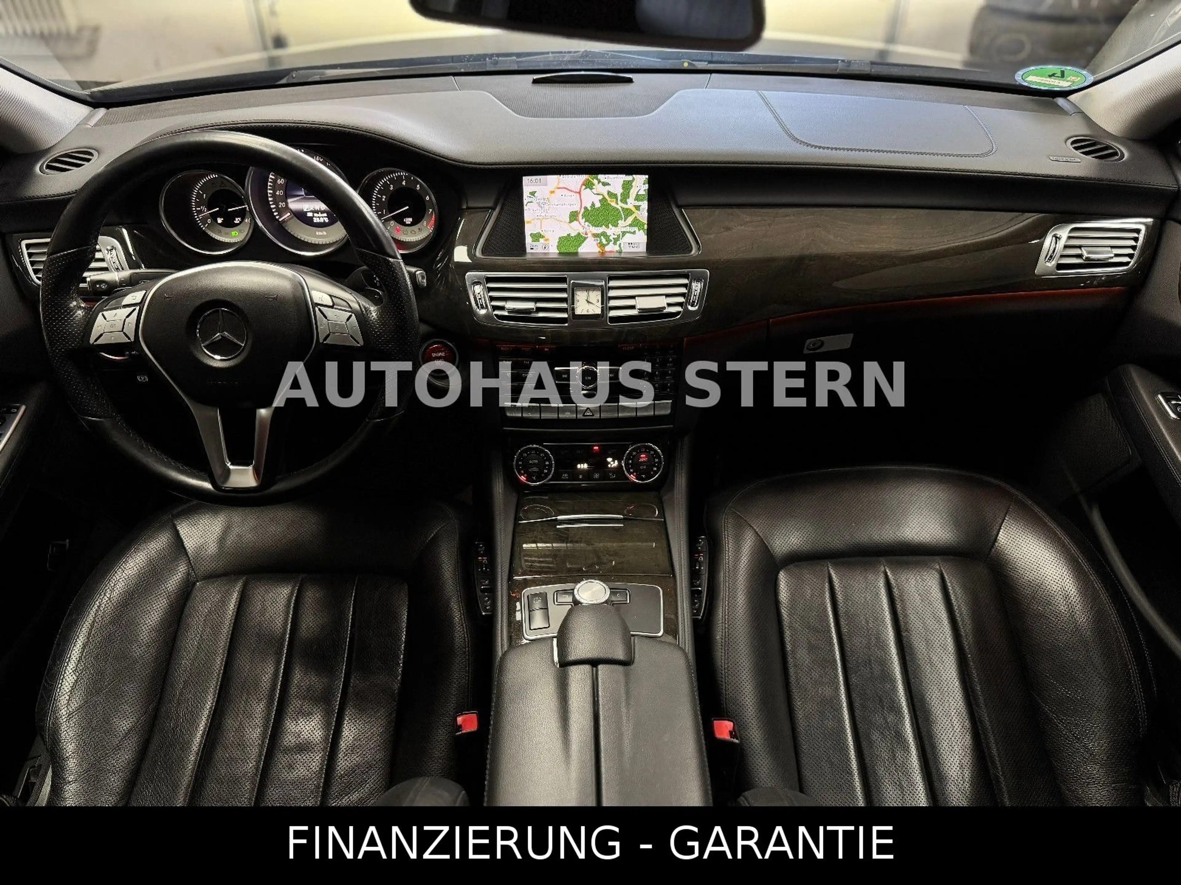 Mercedes-Benz CLS 350 TOP AUSSTATTUNG Servicegepflegt bei MB — photo 18