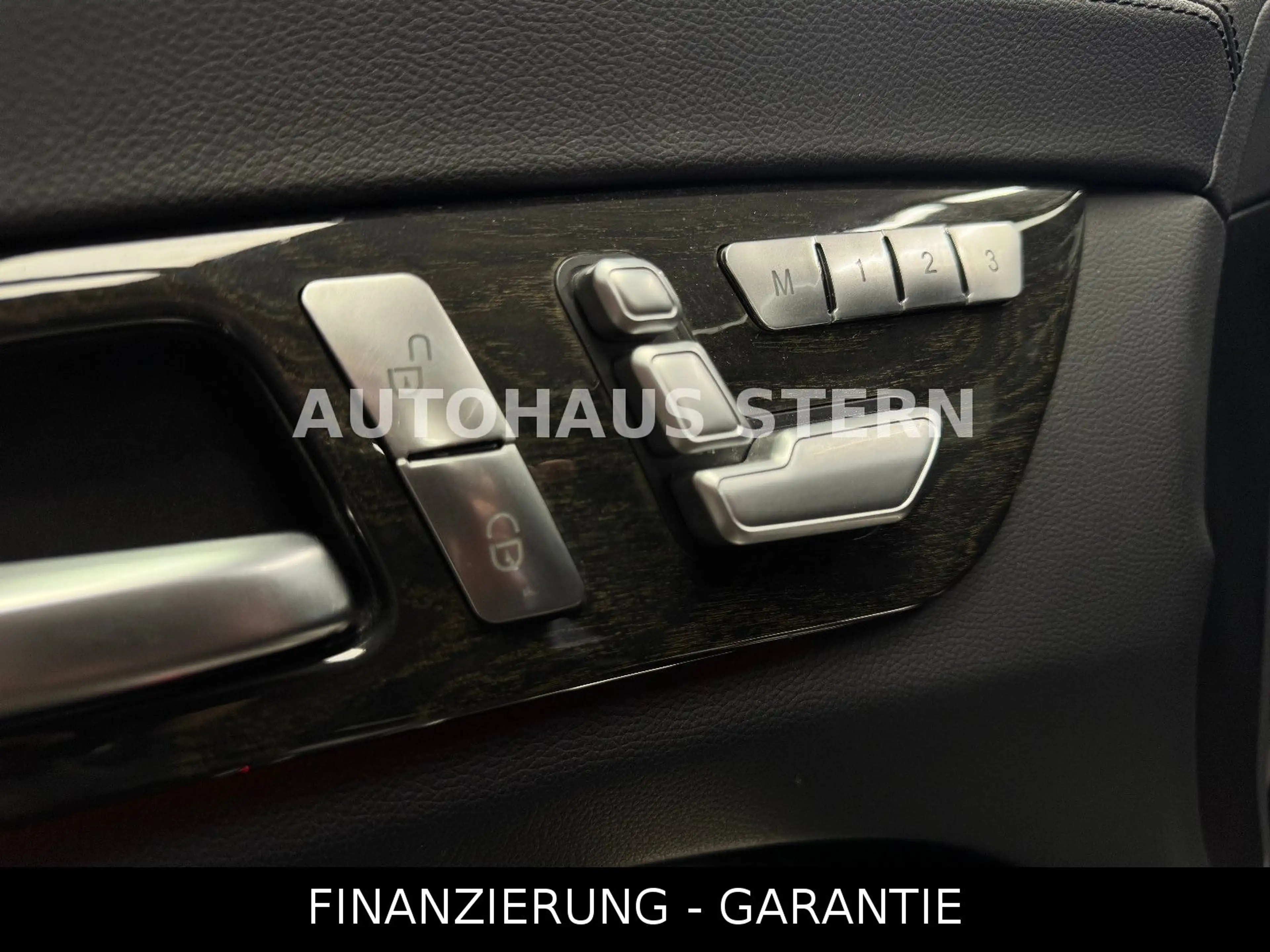 Mercedes-Benz CLS 350 TOP AUSSTATTUNG Servicegepflegt bei MB — photo 13