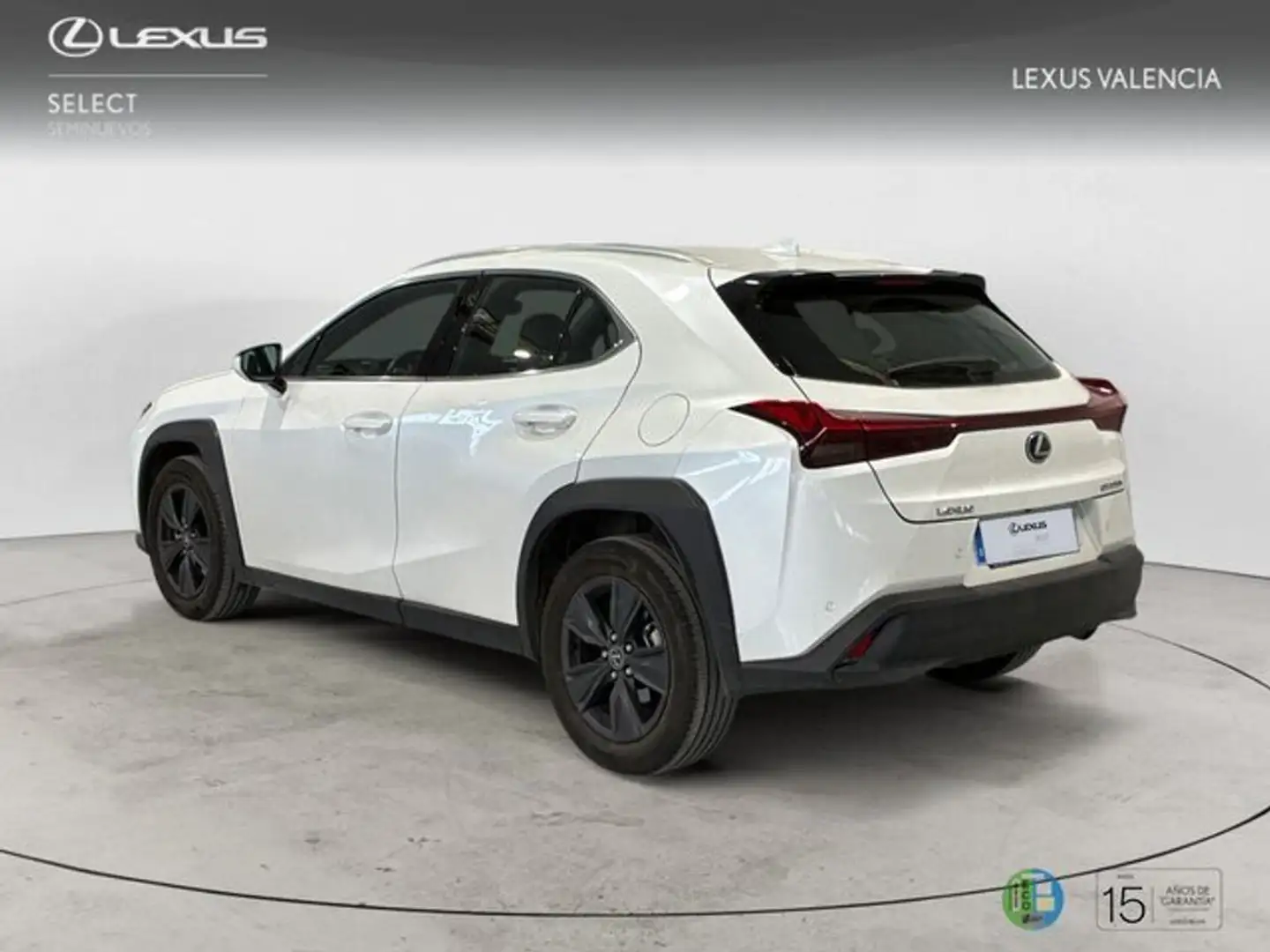 Lexus UX 300h + 4x2 + Blanc - 2