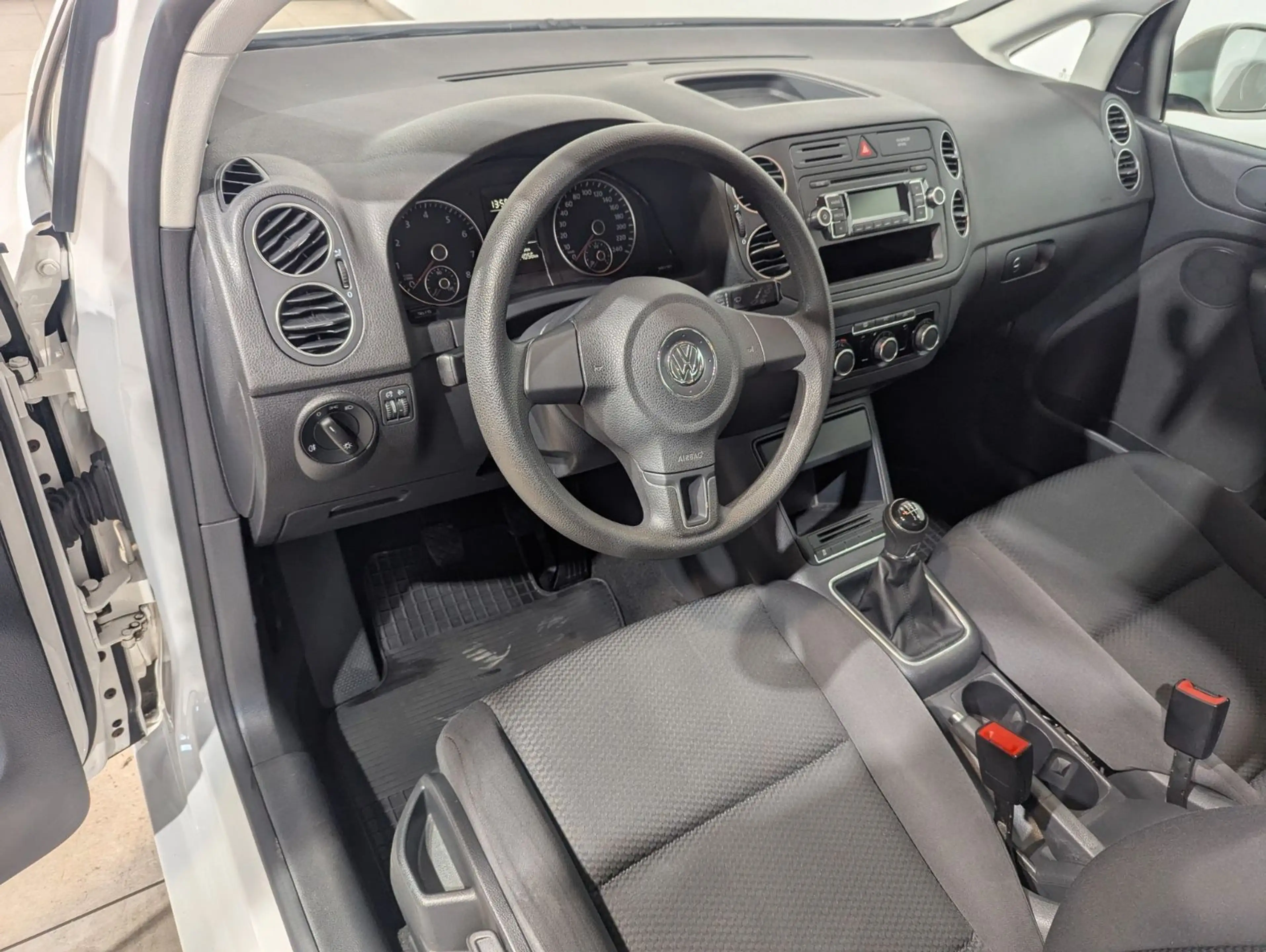 Volkswagen Golf Plus 1.4 — photo 9