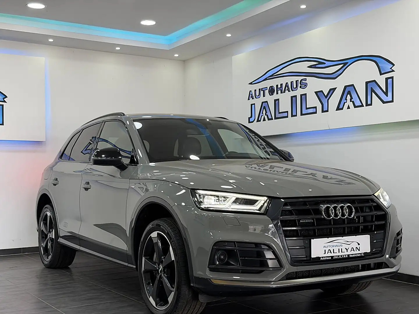 Audi Q5 2,0 TDI quattro 3x S-LINE,ACC,AHK,VIRTUAL,20 ZO... Grau - 1