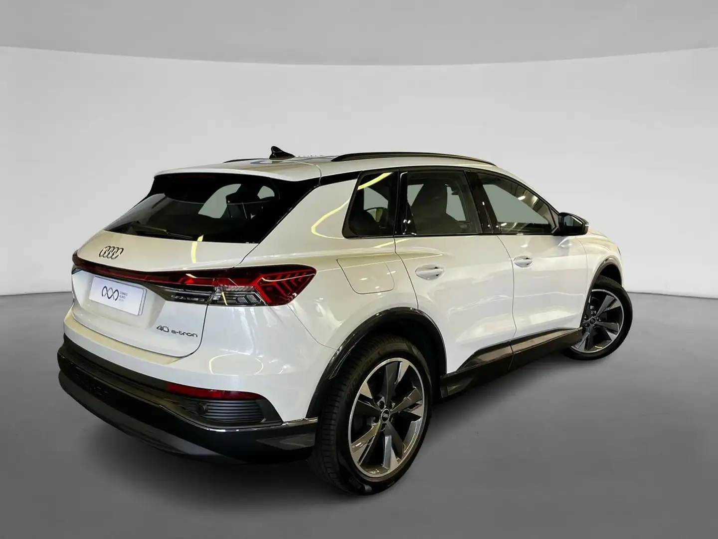 Audi Q4 e-tron 40 Sport 150 kW (204 CV) Blanco - 2