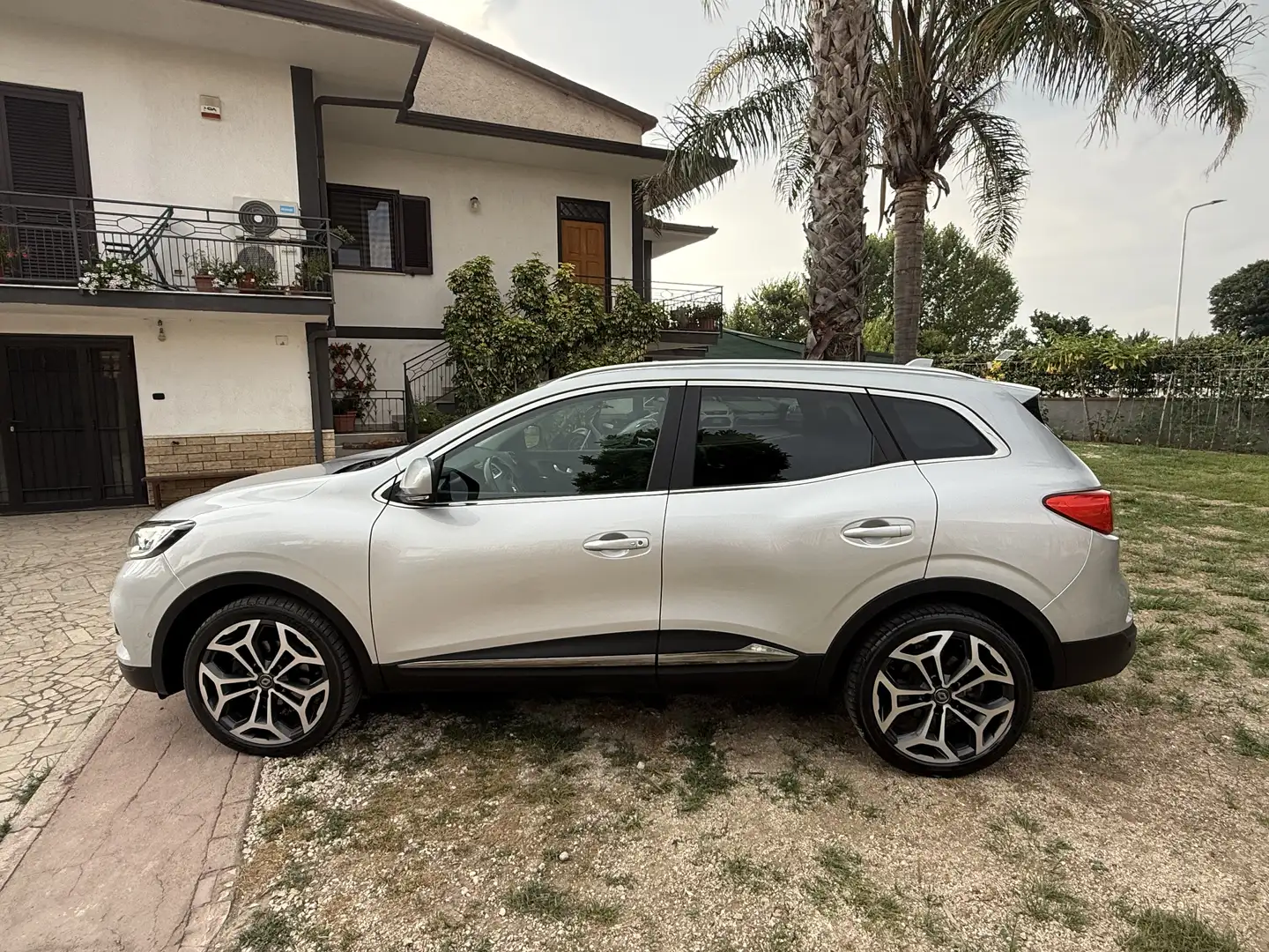 Renault Kadjar 1.5 blue dci Sport Edition2 115cv edc - 2
