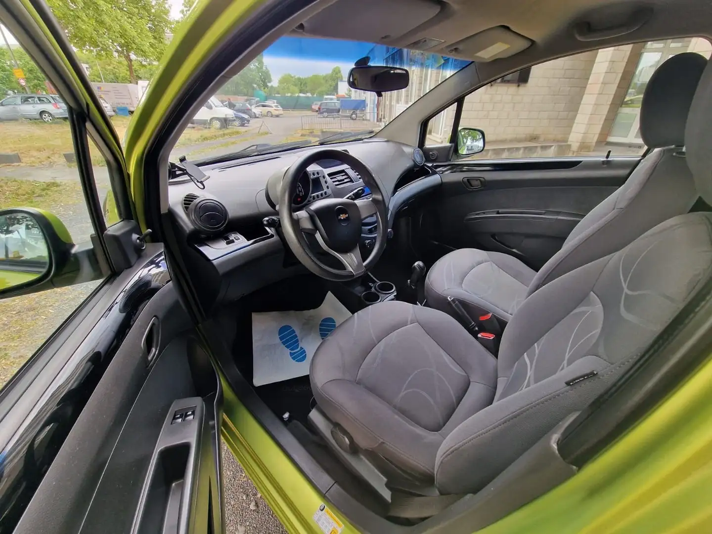 Chevrolet Spark Basis / Klima / Tüv Grün - 2