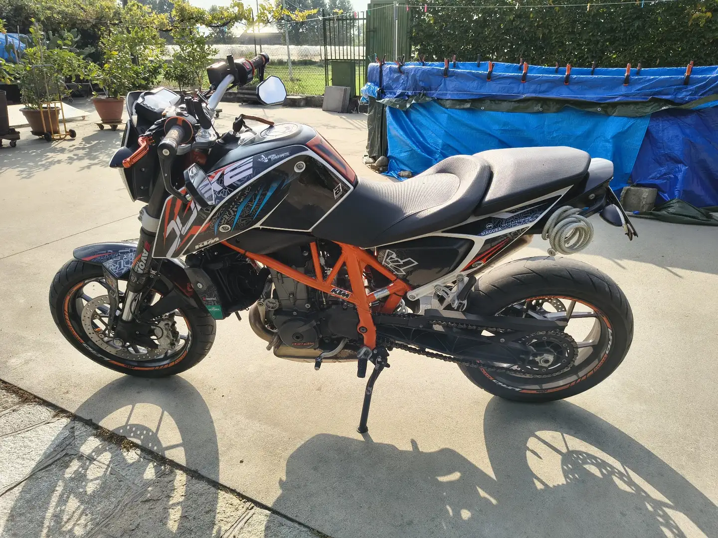 KTM 690 Duke Fehér - 2