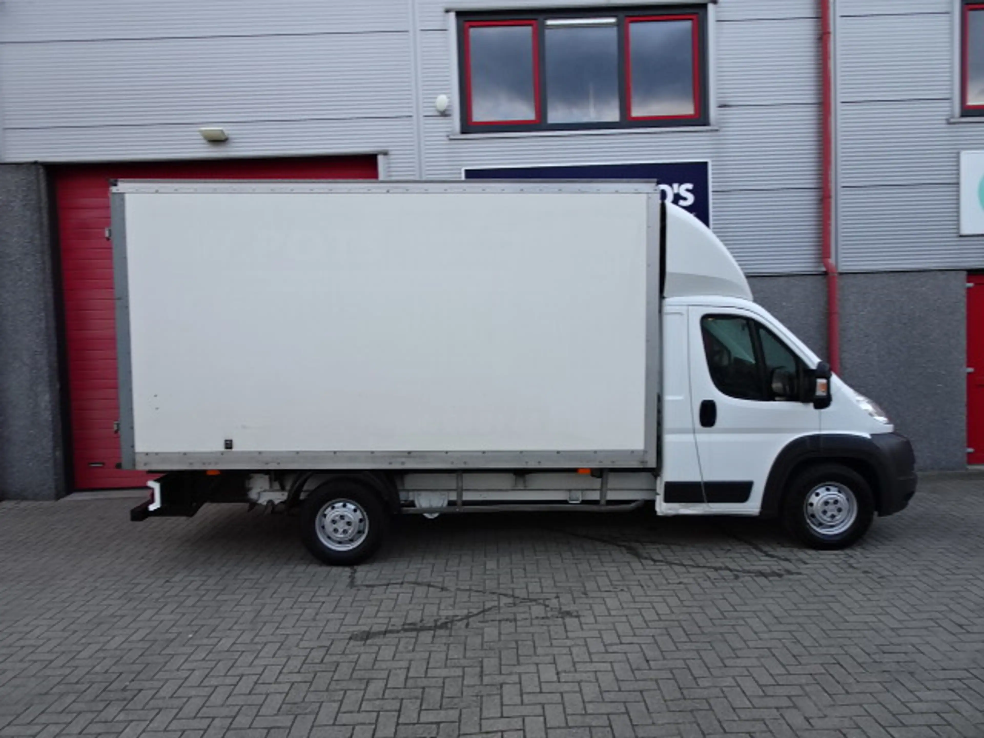 Citroen Jumper 35 2.2 HDI bakwagen 430 x 230 x 210 airco — photo 6