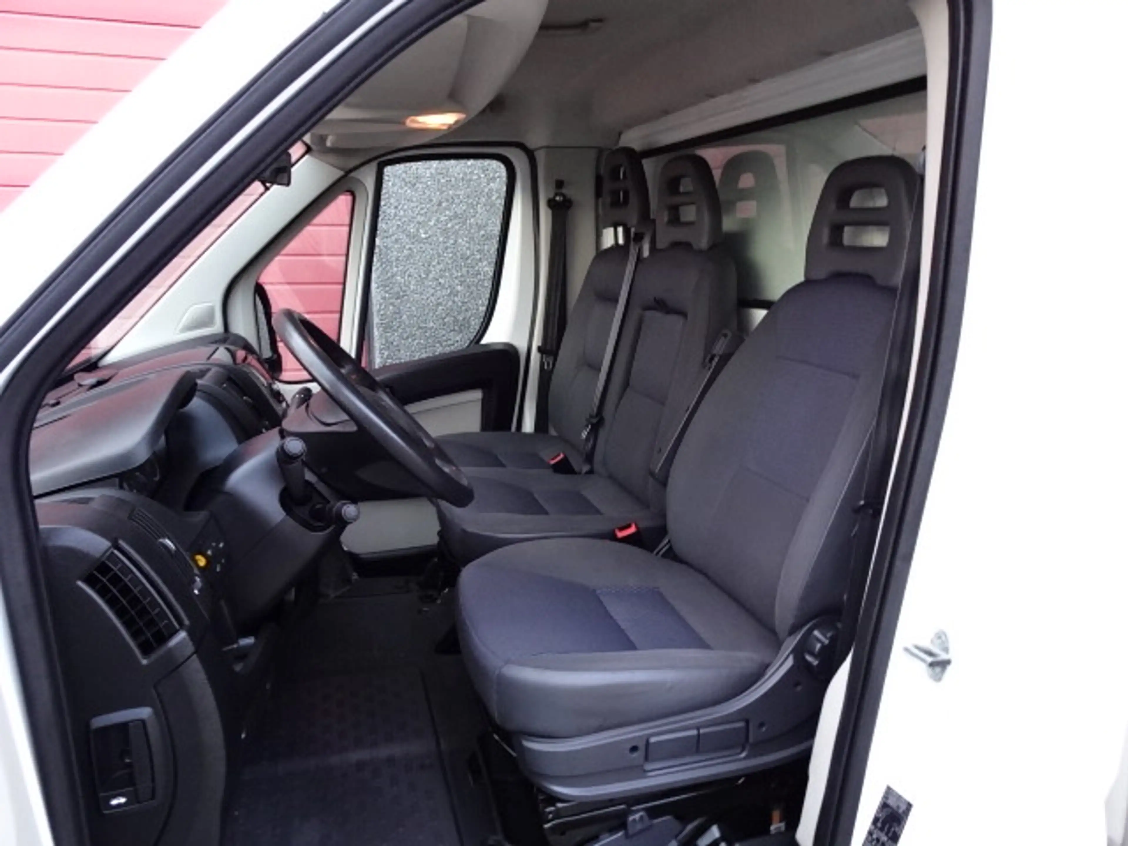 Citroen Jumper 35 2.2 HDI bakwagen 430 x 230 x 210 airco — photo 12