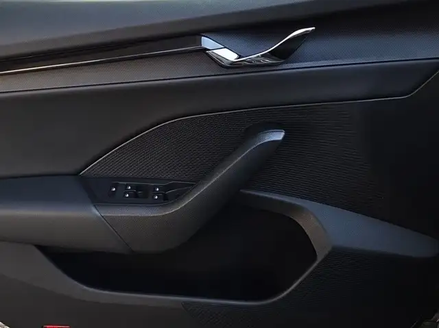 Skoda Octavia view 13
