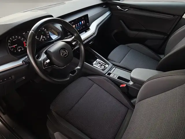 Skoda Octavia view 15