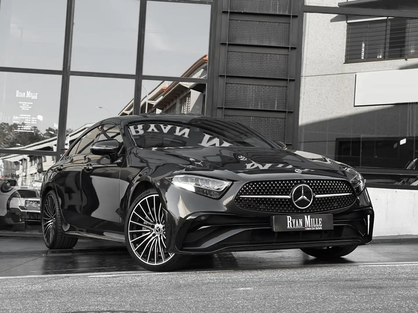 Mercedes-Benz CLS 400 400d 4Matic Aut. Grau - 1