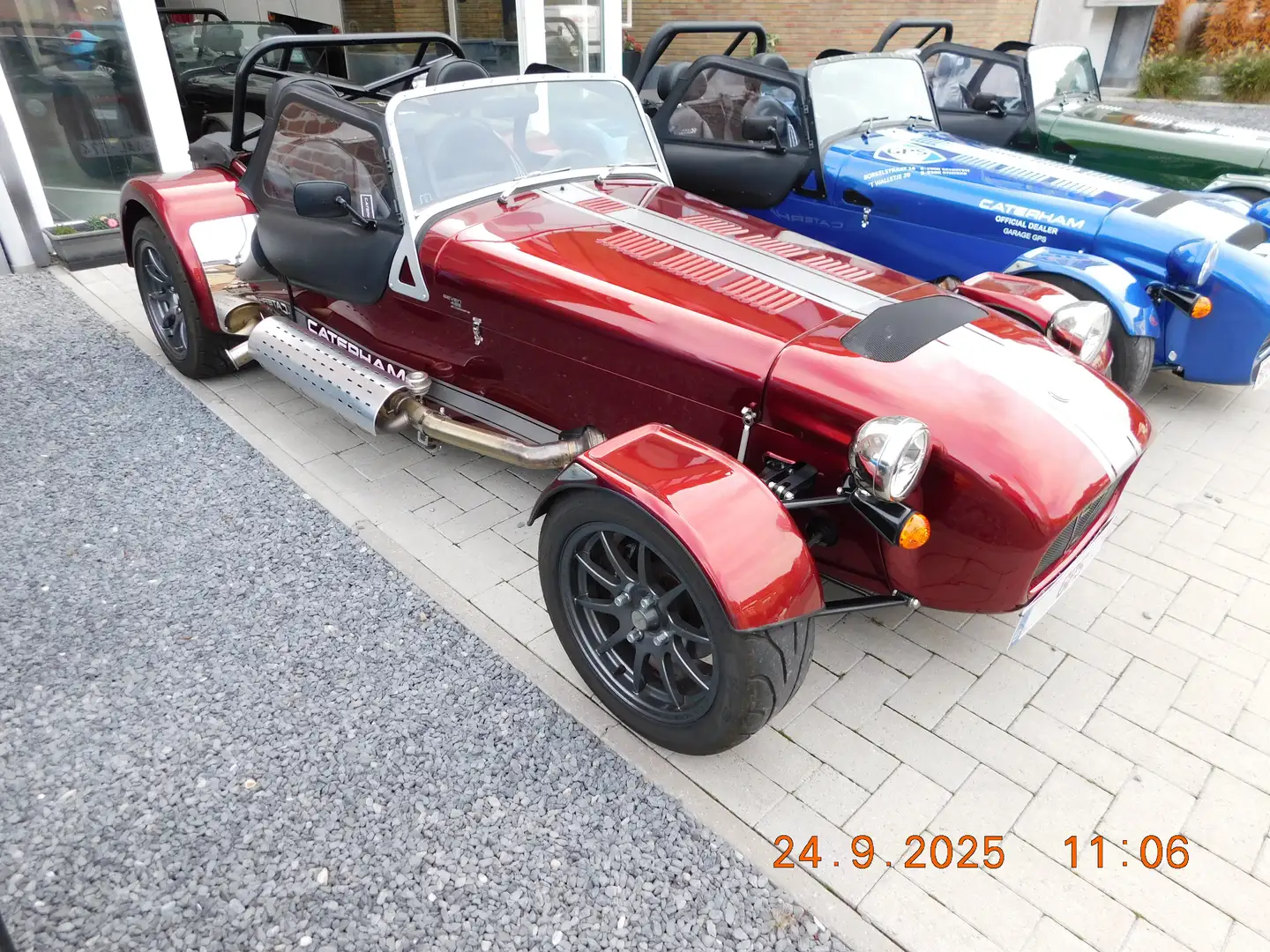 Caterham 485 CSR Kırmızı - 1