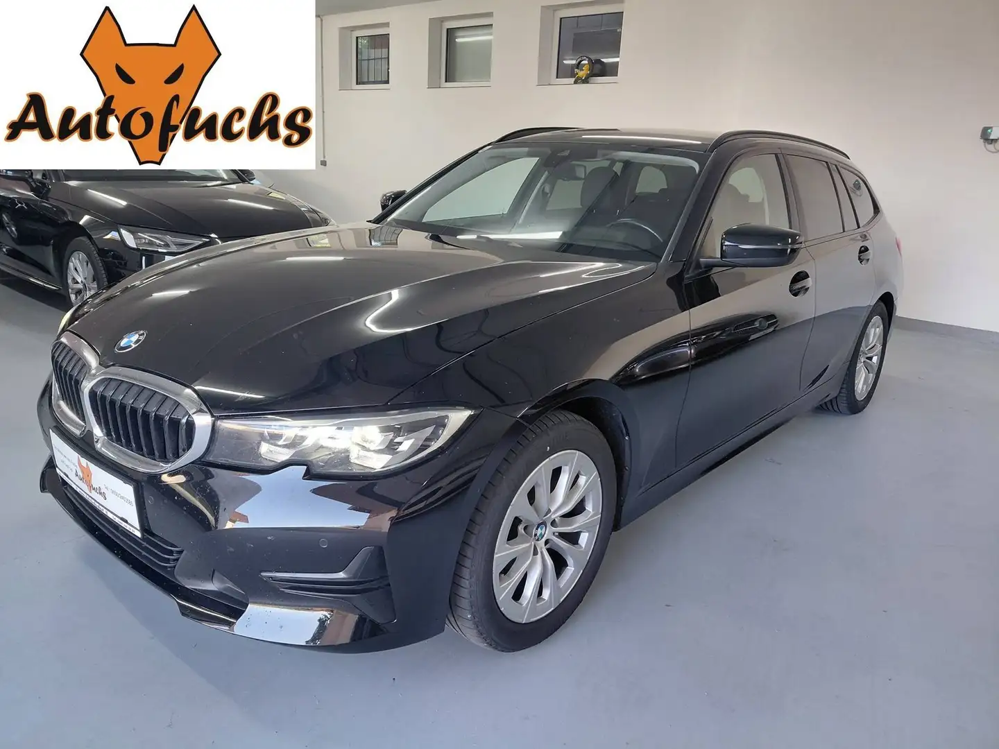 BMW 318 318 d Touring Aut. * Virtual, AHK, Sportsitze, Kamera, Soundpaket, usw...* Schwarz - 1