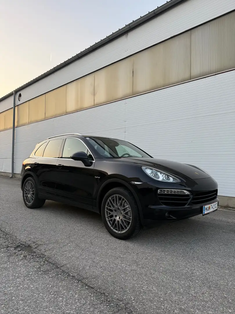 Porsche Cayenne II S Hybrid PHEV Aut. Schwarz - 1